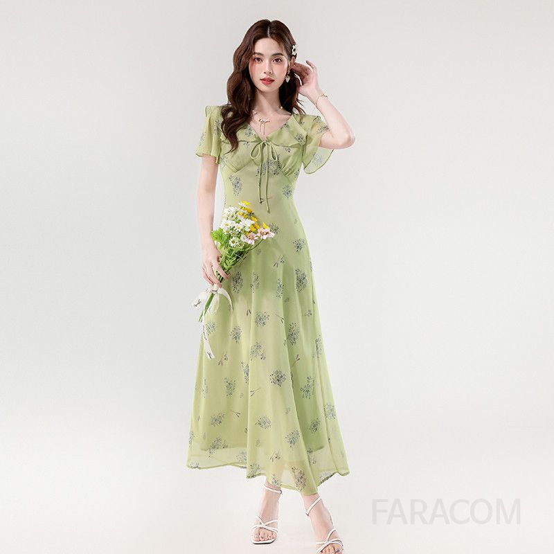 여성 여름 슬리밍 롱원피스 주름 장식 우아한 스타일 바캉스룩 시원한 착용감 플리츠 디자인 데일리룩 - 상품 이미지