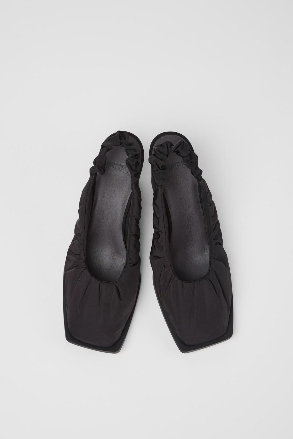 캠퍼 스퀘어토 블랙 텍스타일 힐 펌프스 Karole K201844-001 BLACK - 상세 이미지 4
