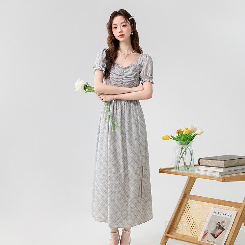 여름 프렌치 스퀘어넥 퍼프소매 플레드 프린트 롱드레스 시원한 착용감 여성 여름원피스 데일리룩 바캉스룩 비치원피스 휴양지원피스 - 상세 이미지 4