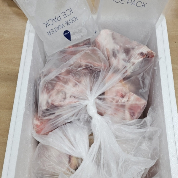 자연가득 한우 우족사골세트 6kg급 (우족 2kg+사골 2kg+잡뼈 2kg) - 상세 이미지 4