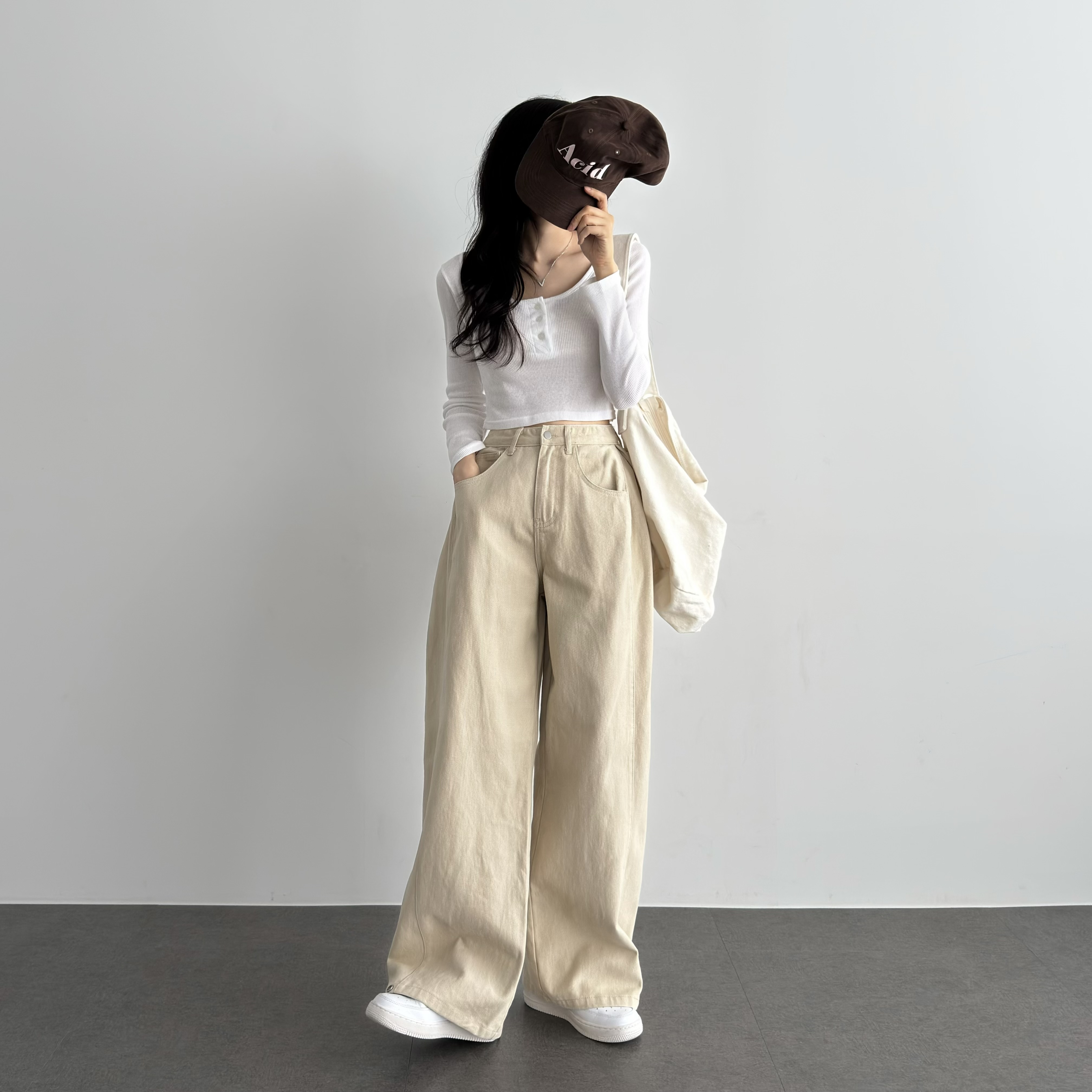 핀턱와이드팬츠 흰 흰색 바지 갈색 바지 - 상세 이미지 5