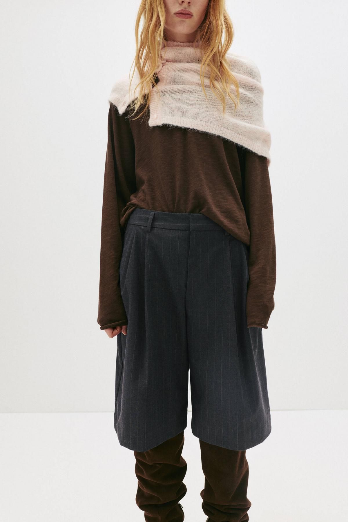 풀앤베어 핀스트라이프 테일러드 버뮤다 반바지 7696/345 ANTHRACITE GREY - 상세 이미지 3