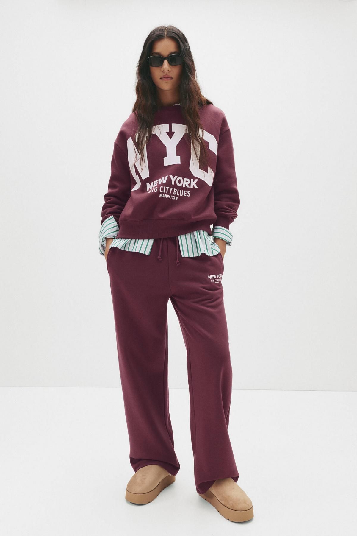 풀앤베어 버건디 루즈핏 NYC 바시티 스웨트셔츠 7560/328 BURGUNDY - 상세 이미지 3