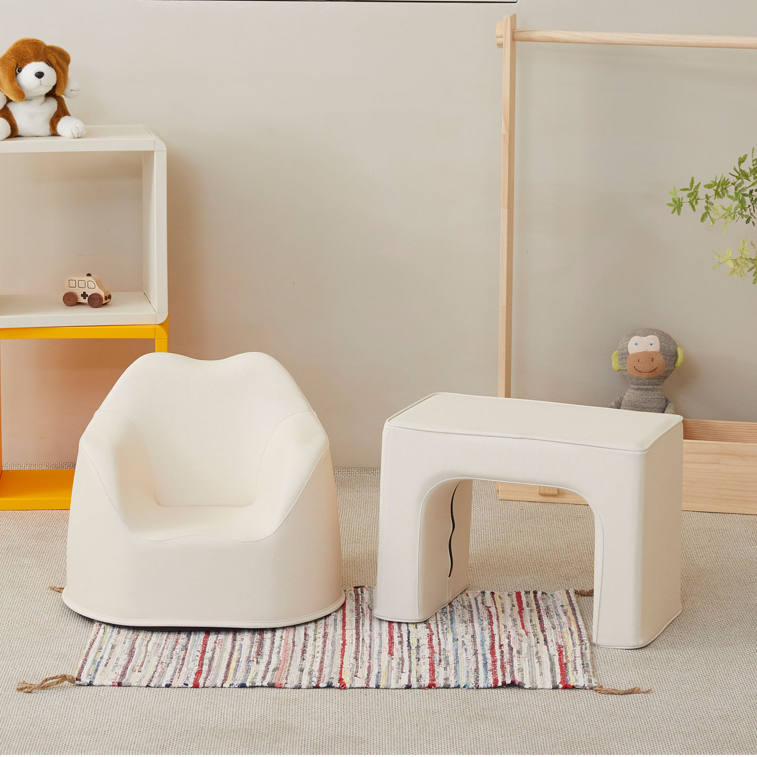 리에또 유아 소파 테이블 세트 아기 책상 의자 모던크림