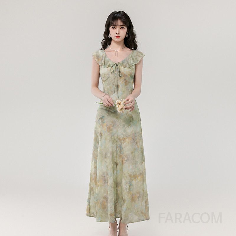 여성 여름 롱 드레스 우아한 주름 장식 플리츠 디자인 날리는 소매 시원한 착용감 바캉스룩 휴양지원피스 여성스러운 스타일링 - 상품 이미지