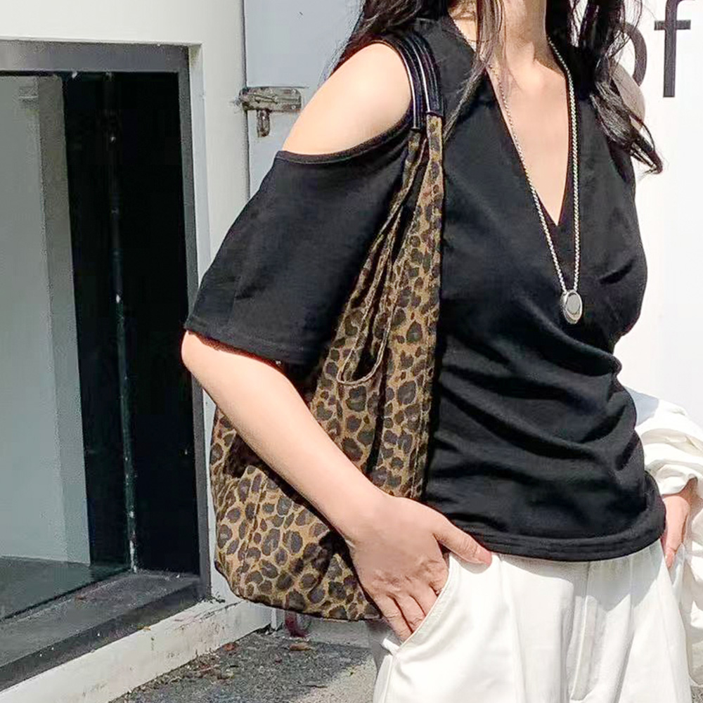 호피 패턴 빅사이즈 숄더백 여대생 직장인여성 호랑이무늬 숄더백 엄마 외출 가벼운 천가방 - 상세 이미지 2