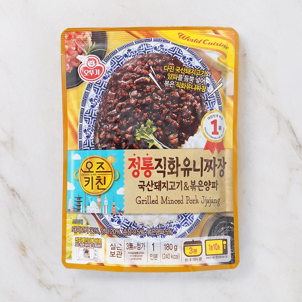 메가마트 오뚜기 오즈키친 직화유니짜장 180g - 상품 이미지