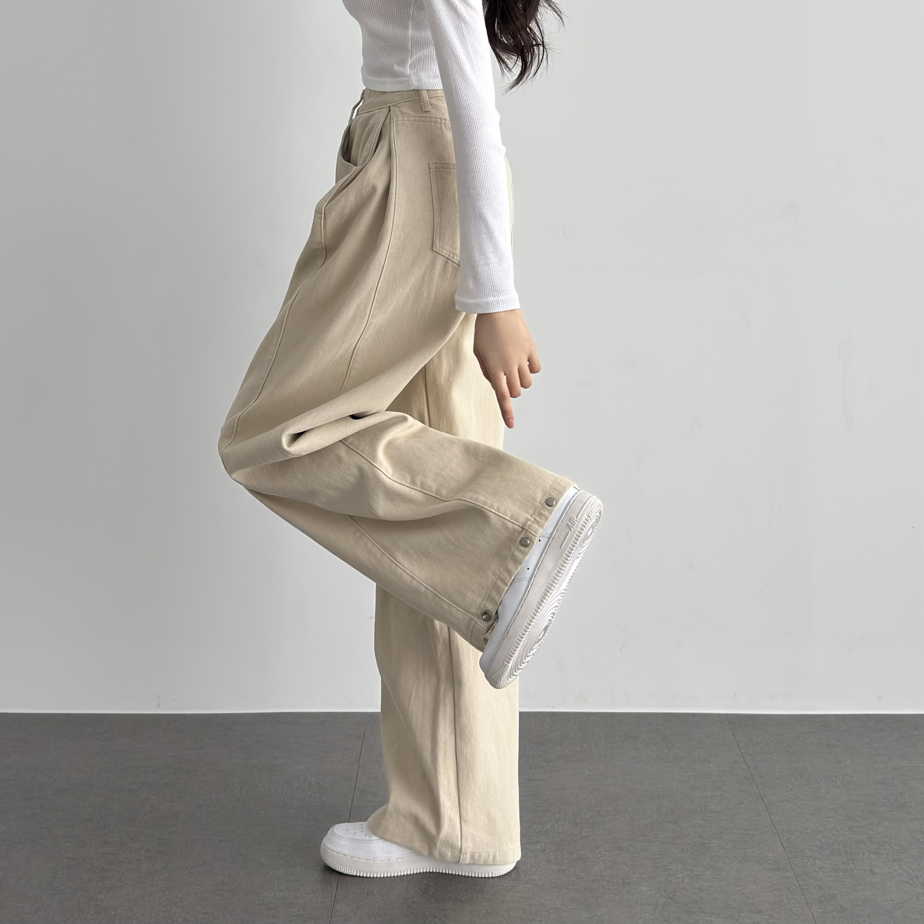 핀턱와이드팬츠 흰 흰색 바지 갈색 바지 - 상세 이미지 4