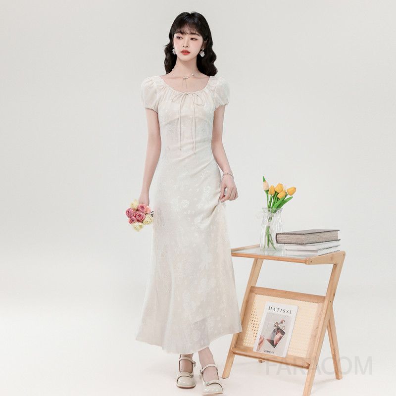 여름 여성 자카드 드로우스트링 롱 드레스 슬림핏 우아한 디자인 바캉스룩 시원한 착용감 데일리룩 외출용 원피스 - 상세 이미지 4