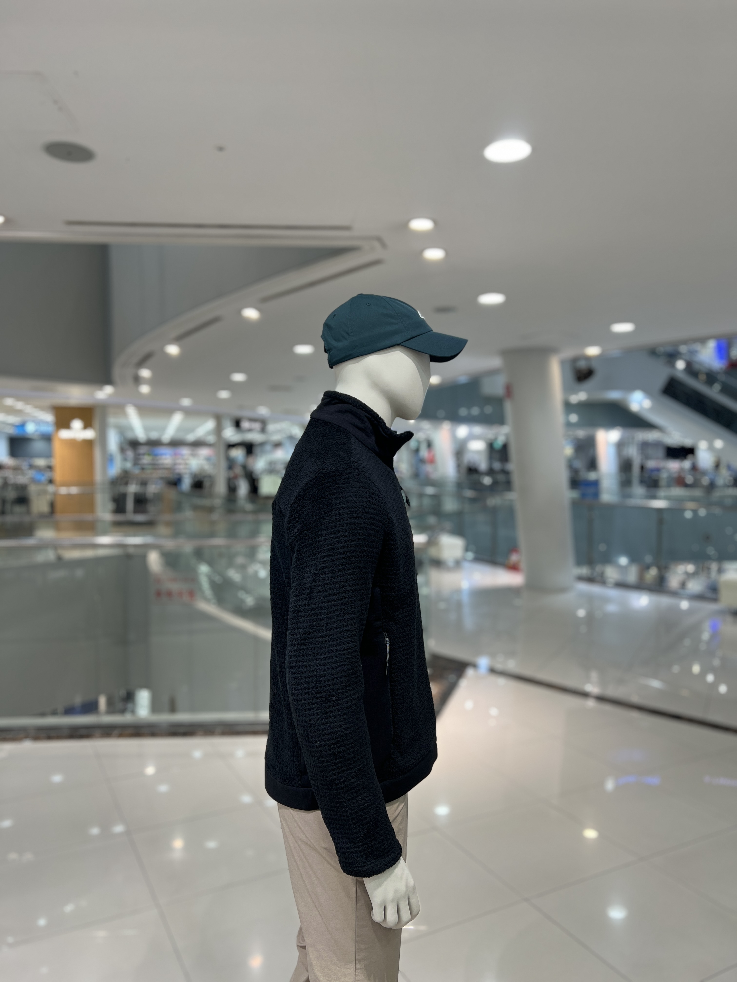 아이더 남성 가을 기능성 하이로프트 자켓 헤리티지 MU24132 - 상세 이미지 2