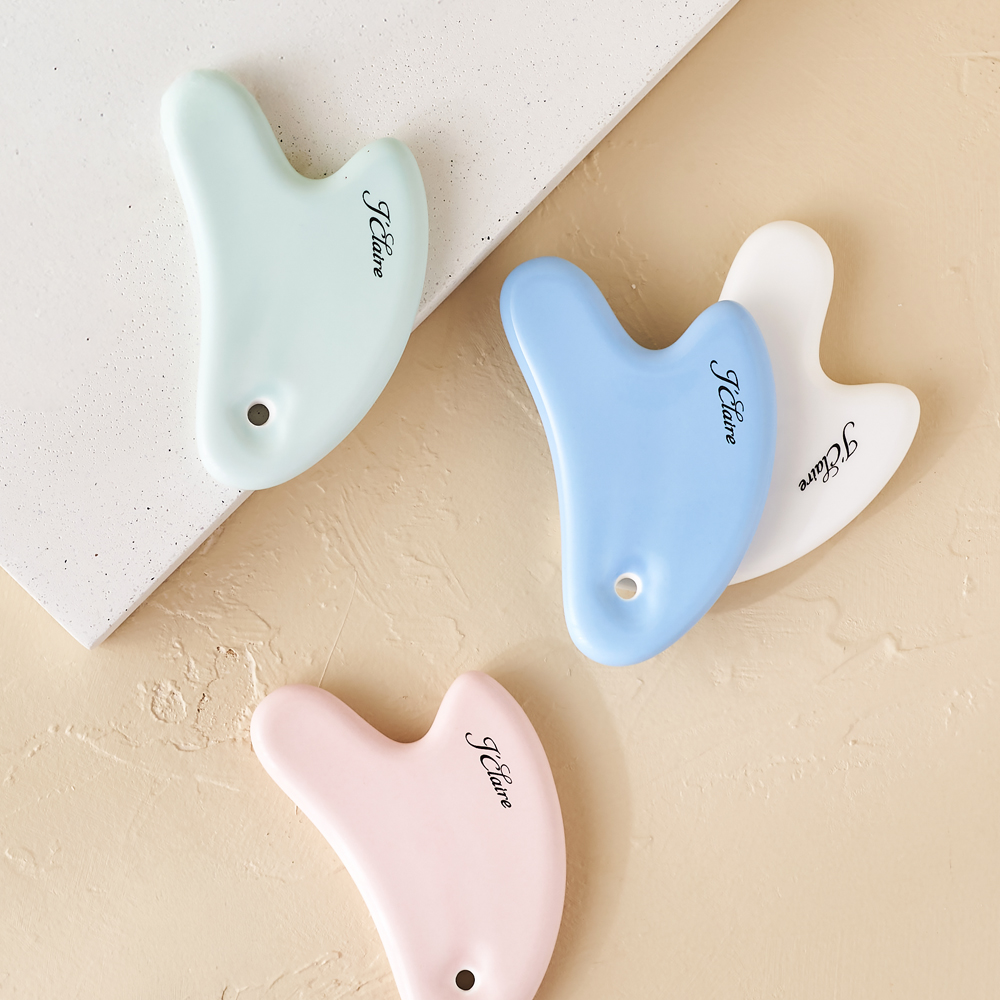 제이끌레르 세라믹 하트 괄사 화이트 얼굴 마사지기