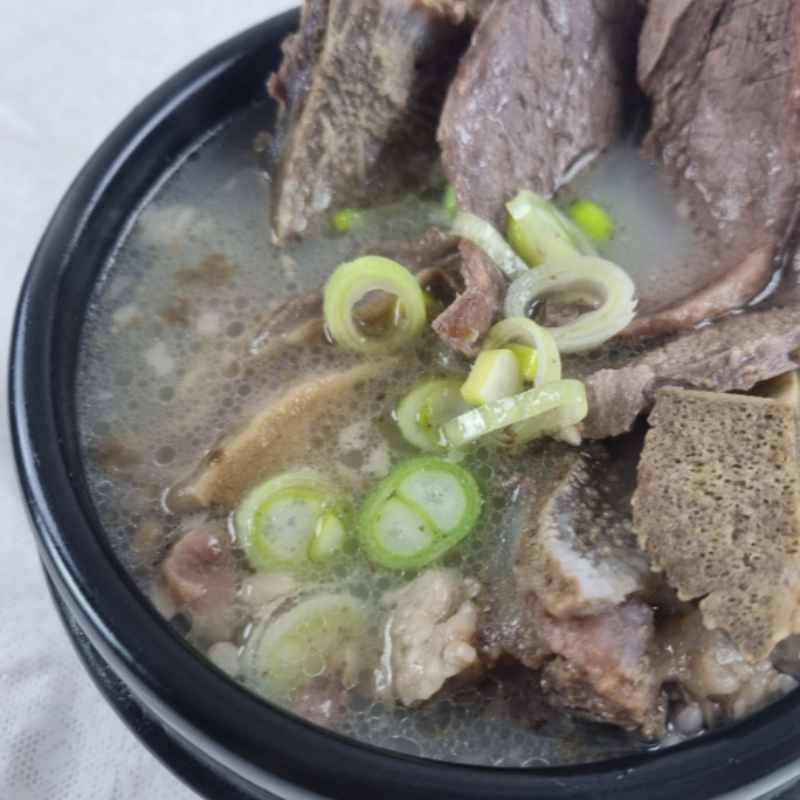 자연가득 1등급 한우 사골세트 총 4.2kg / 사골 2kg / 잡뼈 2kg / 사태 200g - 상세 이미지 2