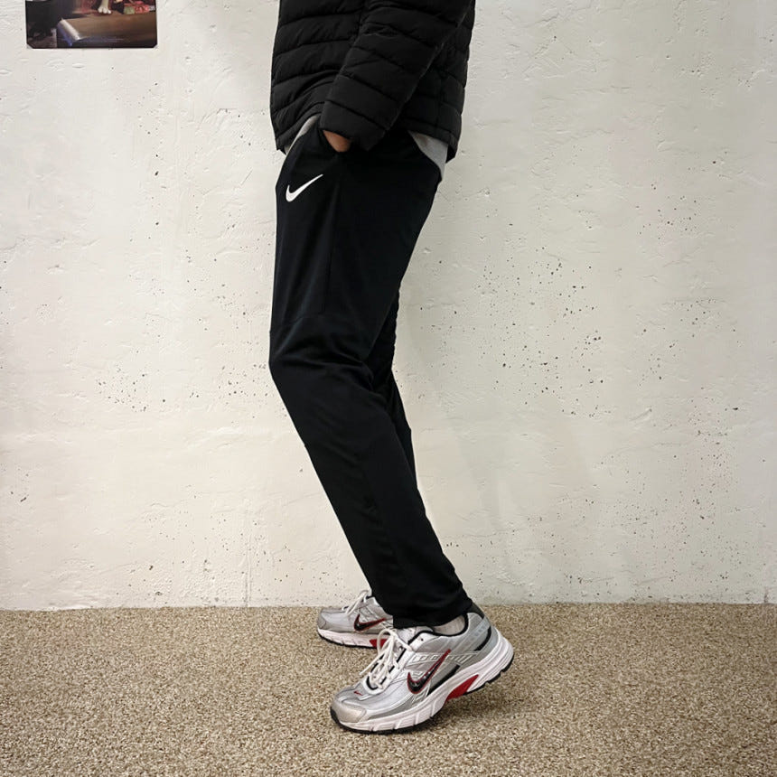 나이키 스우시 플리스 기모 팬츠