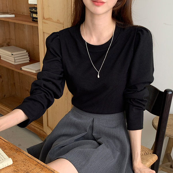 [자체제작] (MADE블라우스같은티셔츠) 라운드넥 퍼프 긴팔 티셔츠 ts2959 - 상품 이미지