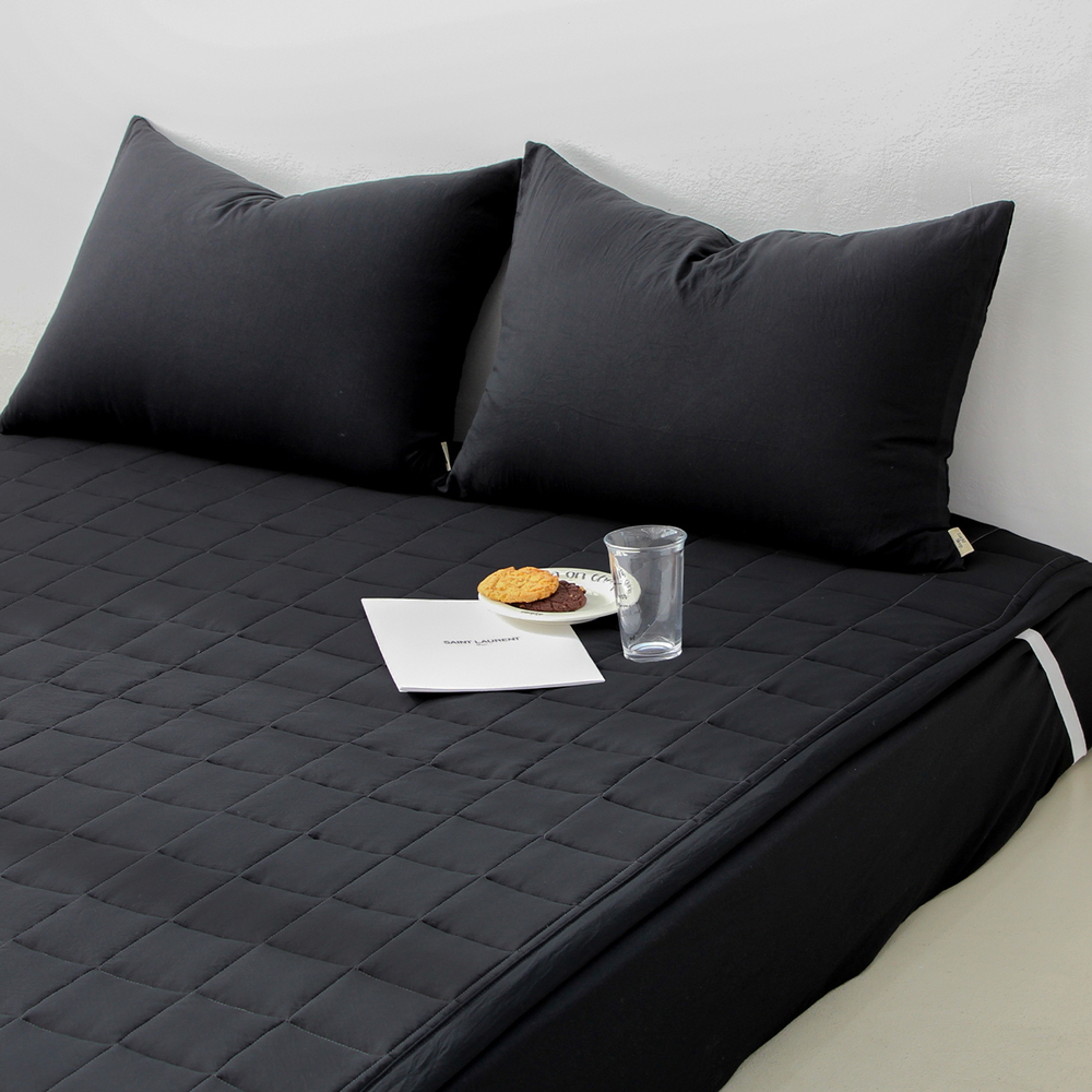 부드러운 아멜리 워싱 고정밴딩 침대패드 미드나잇 블랙, DK(더블킹)