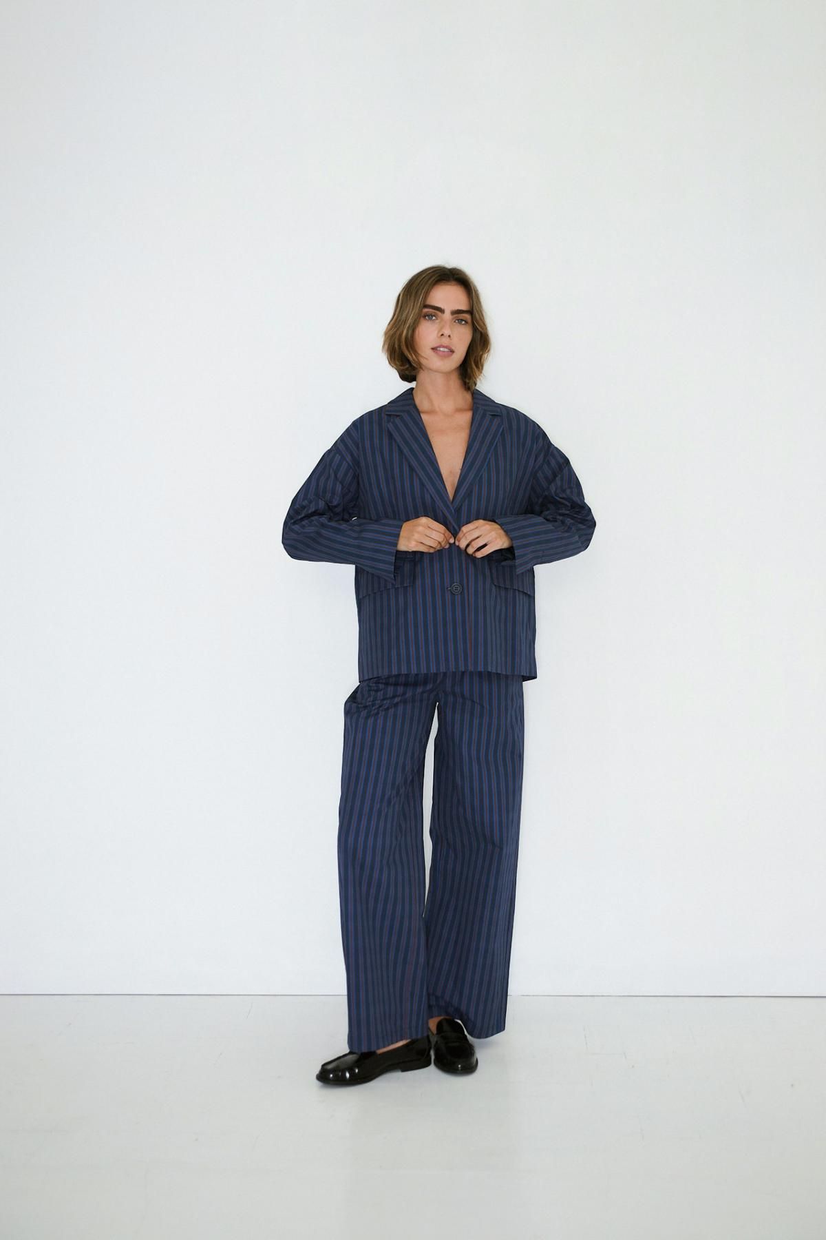 타이니코튼 네이비 스트라이프 테크니컬 코튼 와이드 팬츠 AW25-750107 ONE COLOR - 상세 이미지 5