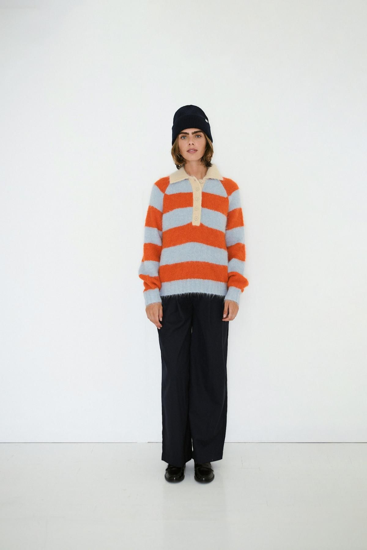 타이니코튼 스트라이프 빈티지카라 루즈핏 니트 스웨터 AW25-668L78 ONE COLOR - 상세 이미지 3