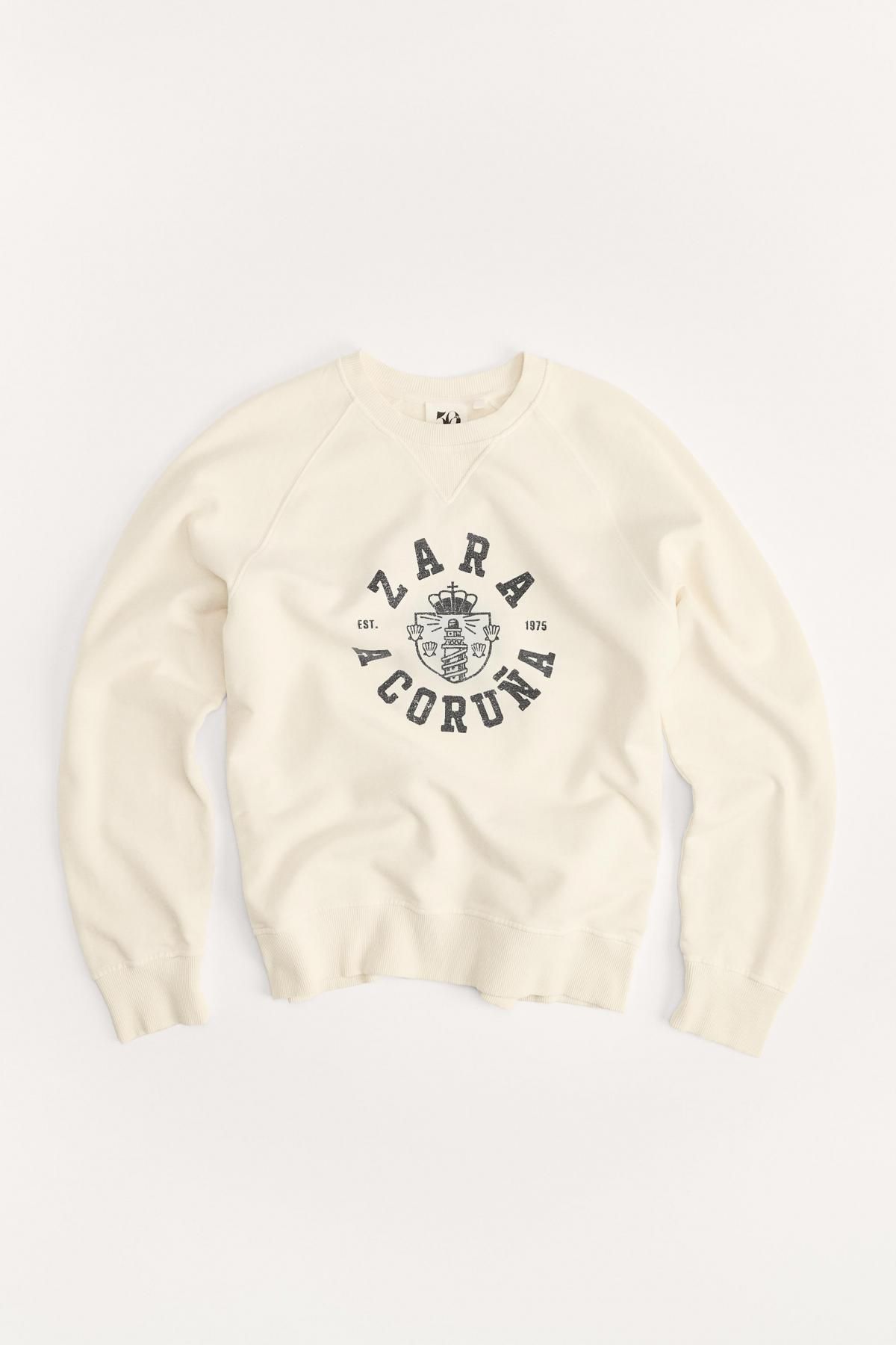 자라 코튼 50주년 라운드넥 바시티 스웨트셔츠 0085/020 OYSTER-WHITE - 메인 이미지