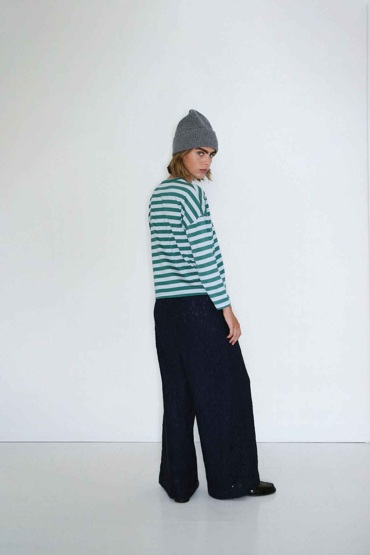 타이니코튼 다크그린 워시드블루 스트라이프 베이직 긴팔 티셔츠 AW25-777S44 DARK GREEN/WASHED BLUE - 상세 이미지 3