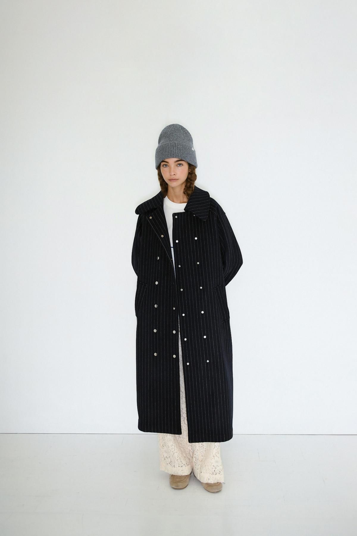 타이니코튼 네이비 클래식 스트라이프 롱코트 AW25-809107 ONE COLOR - 상세 이미지 3