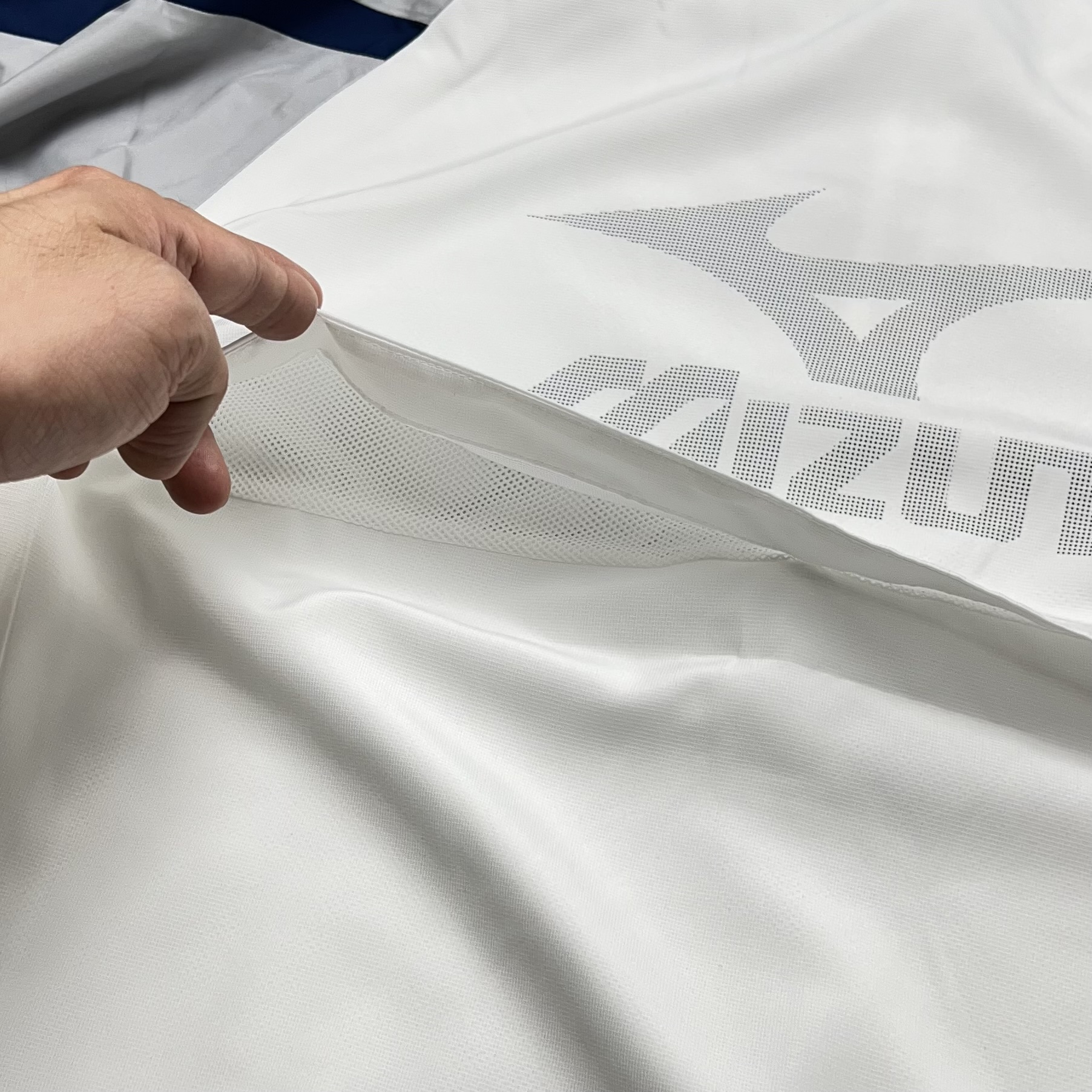 미즈노 빅로고 라운드 피스테 우븐 풋살복 32YE5A20 - 상세 이미지 5