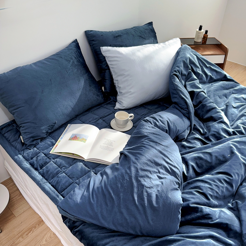 포근한 윈터테일 리버서블 겨울 밍크 극세사 옥수수솜 무봉제 차렵이불 세트 웨일 블루, SS패드세트(이불+베개커버+침대패드)