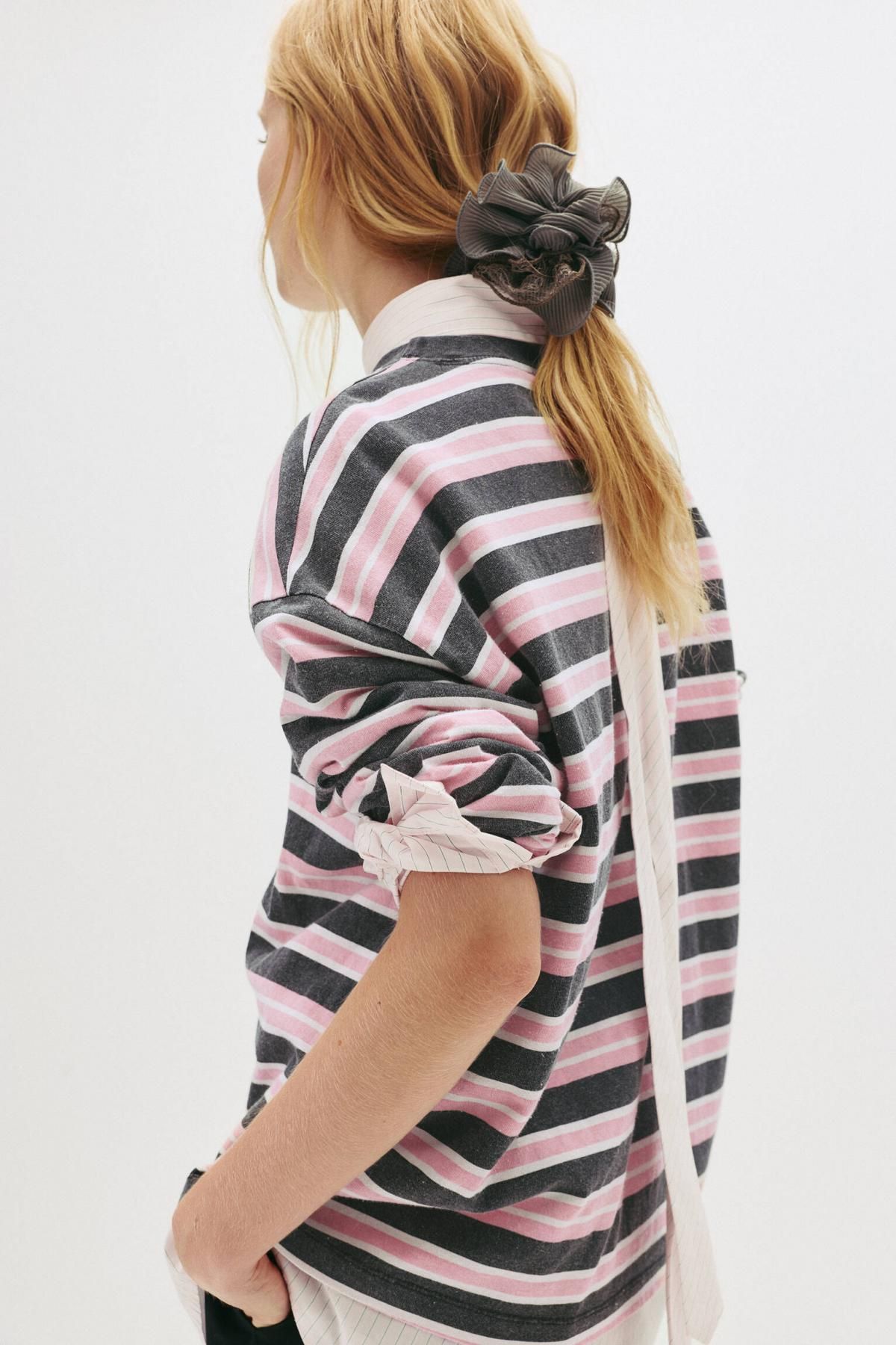 풀앤베어 코튼 라운드넥 오버핏 스트라이프 멀티컬러 긴팔 티셔츠 7152/335 STRIPED - 상세 이미지 4