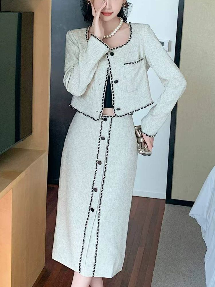 가을 스퀘어넥투피스세트 셋업 크롭자켓 결혼식 하객룩  베이지화이트 S 추천 체중 40-47.5kg - 상품 이미지