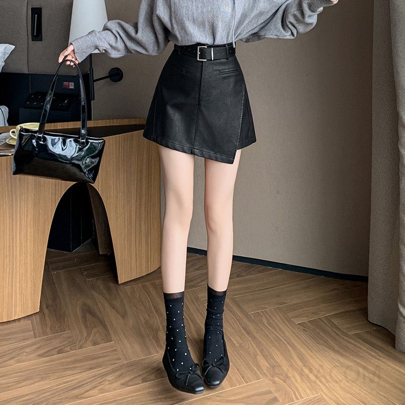 여성 하이웨이스트 가죽 A라인 스커트 팬츠 캐주얼 스타일 착용감 좋은 올매치 레더 스커트 미니멀한 디자인 데일리룩 가을 패션 - 상세 이미지 4