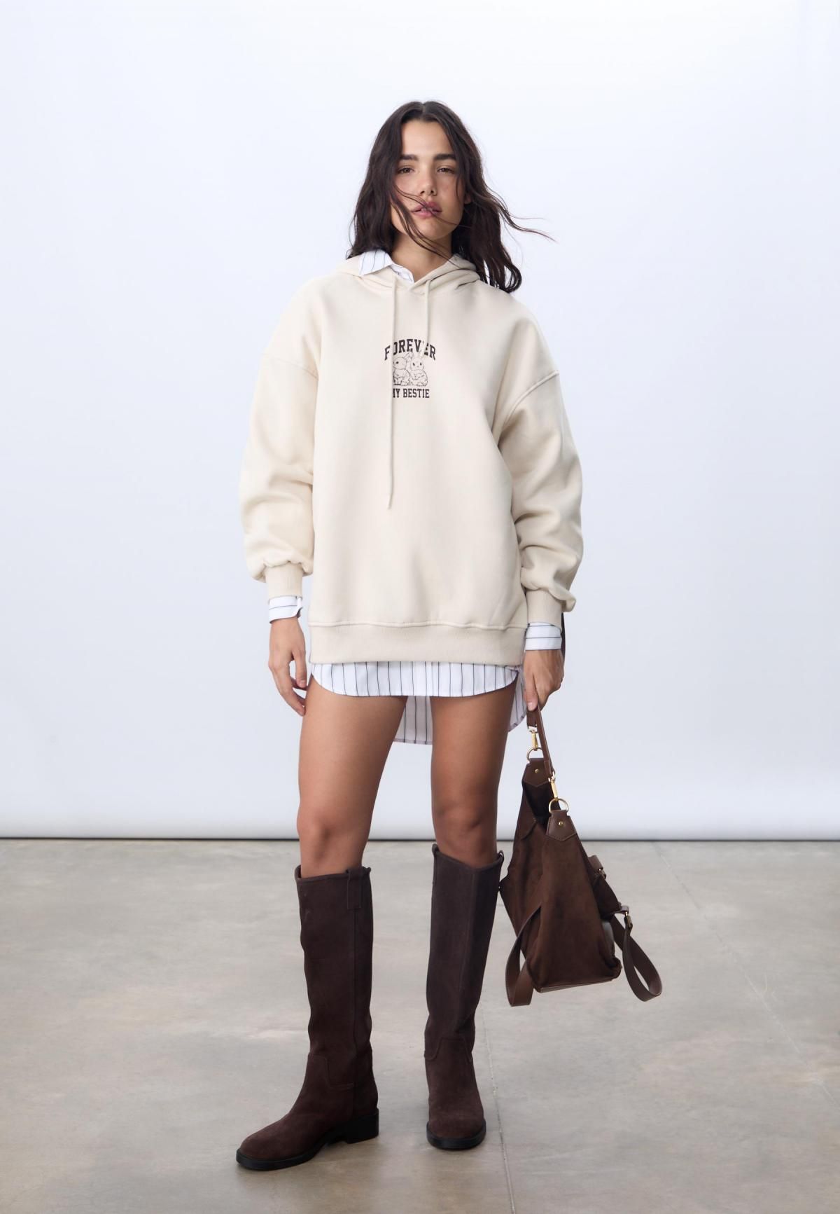 스트라디바리우스 캐주얼 그래픽 오버핏 후드 스웨트셔츠 6673/971 STONE - 상세 이미지 5