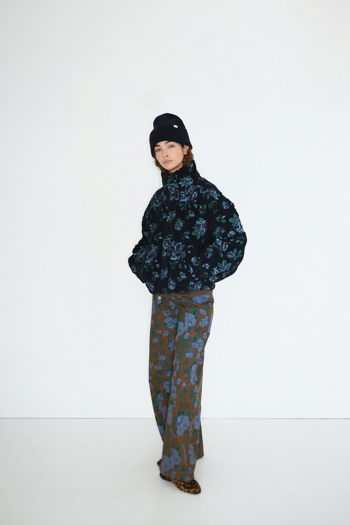 타이니코튼 네이비 플라워 패턴 플리스 자켓 AW25-766107 NAVY - 상세 이미지 3