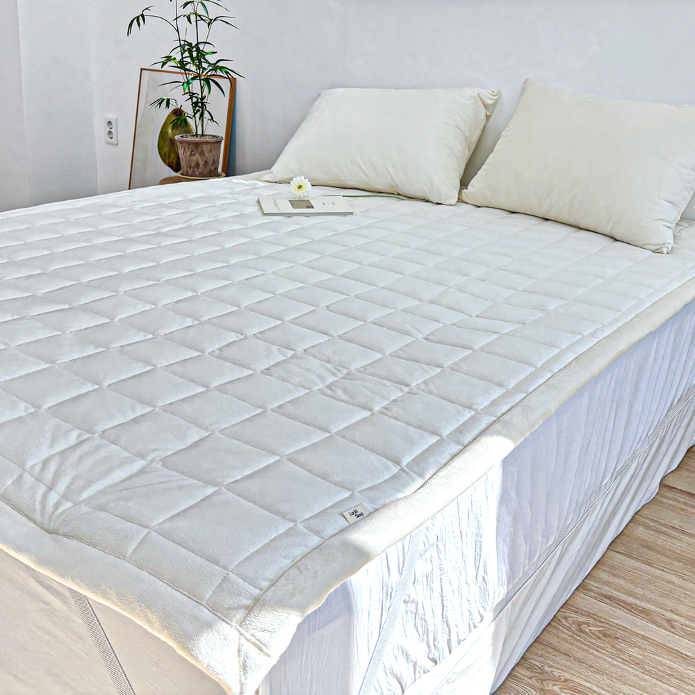 포근한 윈터테일 겨울 밍크 극세사 고정밴딩 침대패드 베어 아이보리, SS(슈퍼싱글)