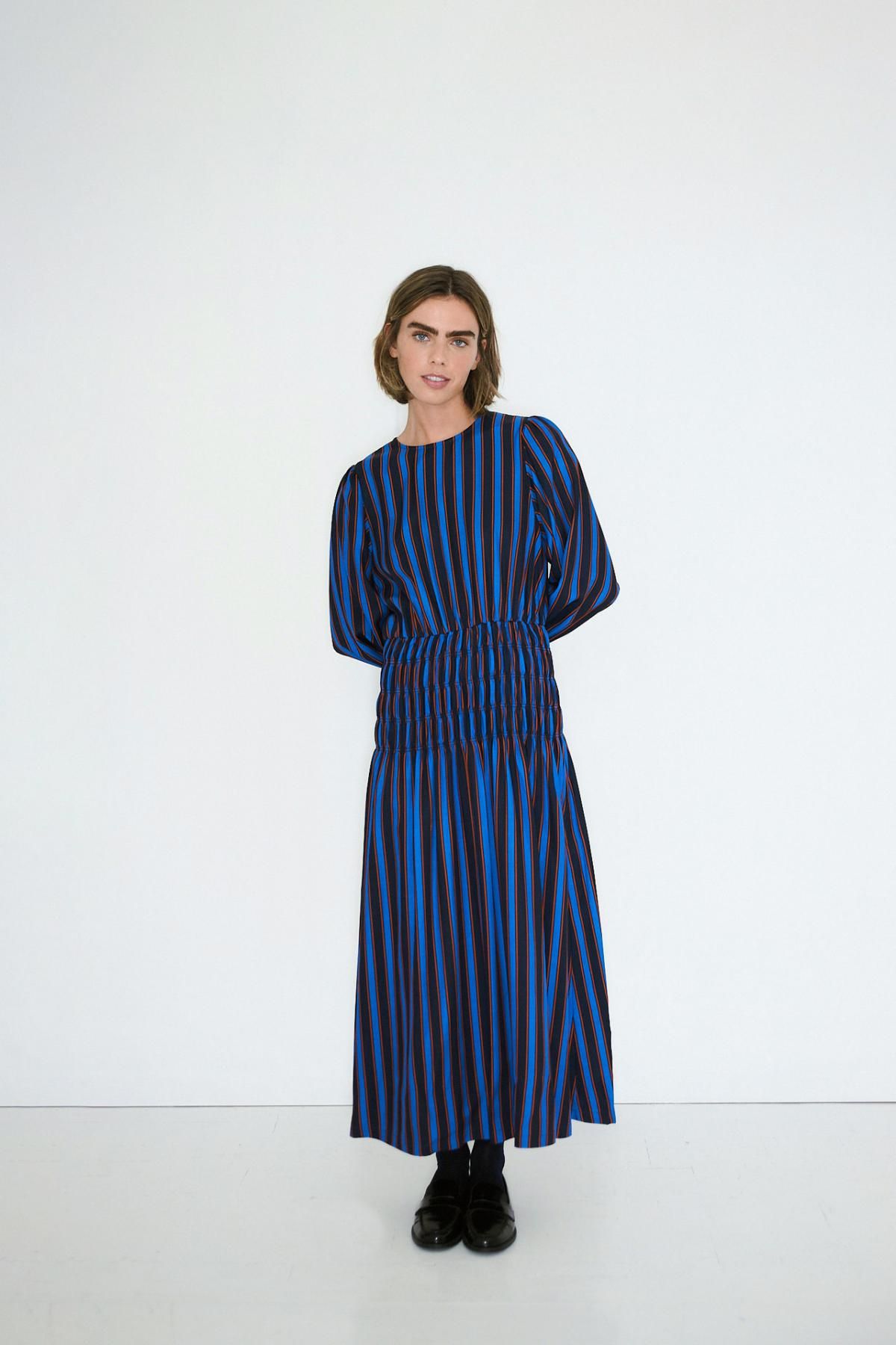 타이니코튼 스트라이프 네이비 미디 원피스 AW25-619107 ONE COLOR - 상세 이미지 3
