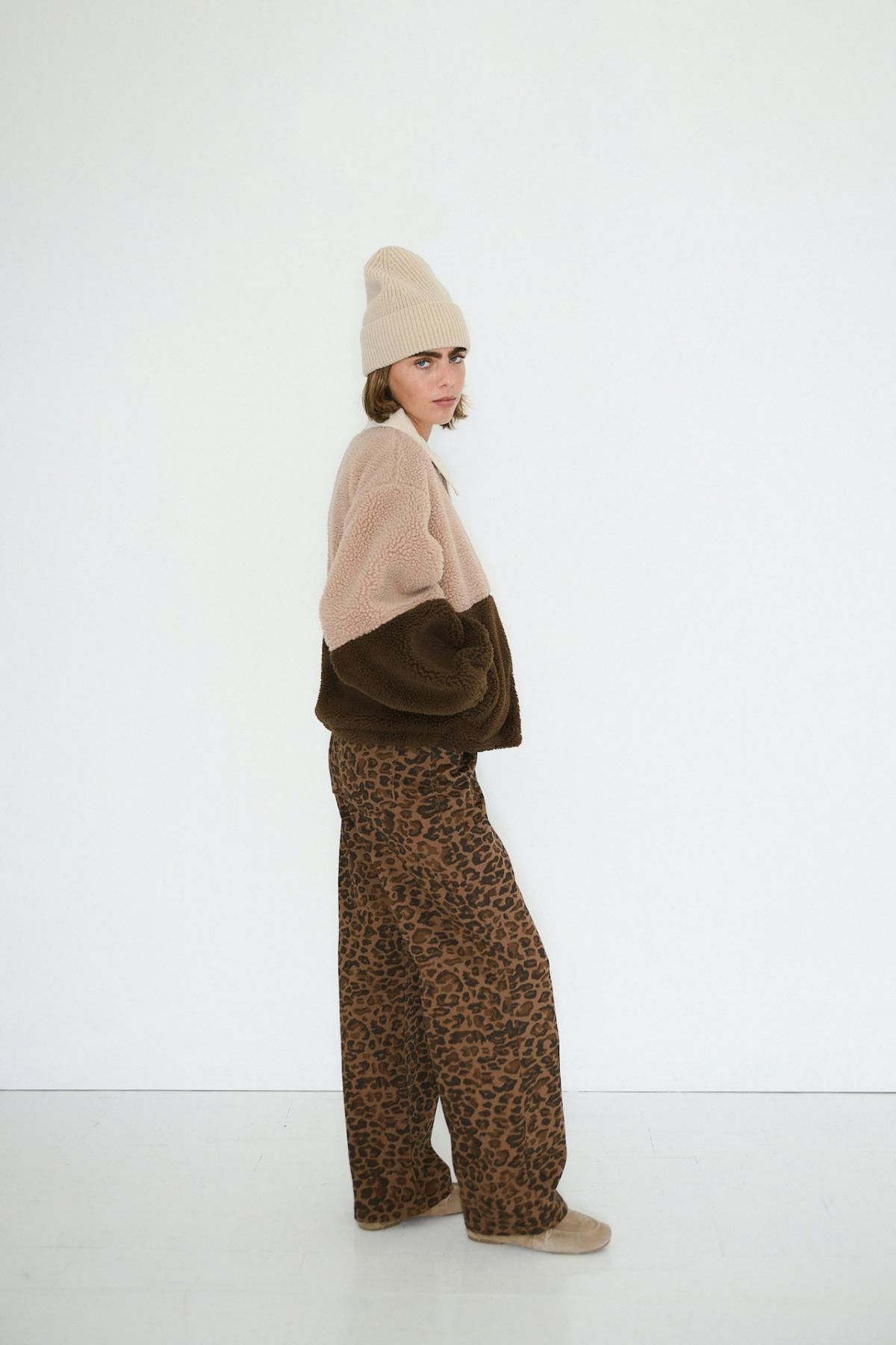 타이니코튼 카멜 다크브라운 시어링 컬러블록 테크니컬 재킷 AW25-767S41 CARAMEL/DARK BROWN - 상세 이미지 5