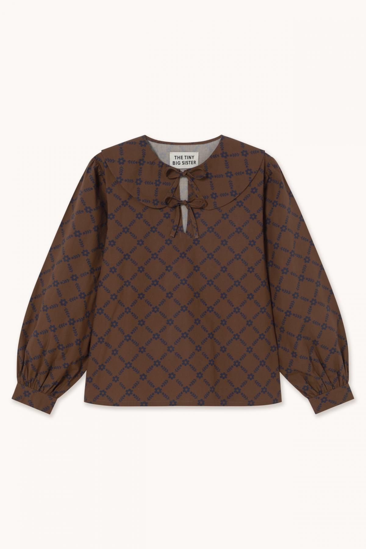 타이니코튼 브라운 체크 리본 블라우스 AW25-637K22 ONE COLOR - 상품 이미지