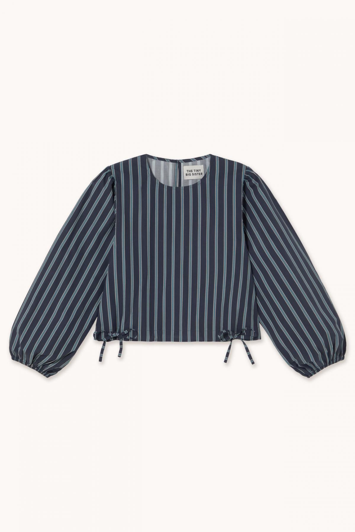 타이니코튼 네이비 스트라이프 퍼프소매 크롭 블라우스 AW25-630107 ONE COLOR - 메인 이미지
