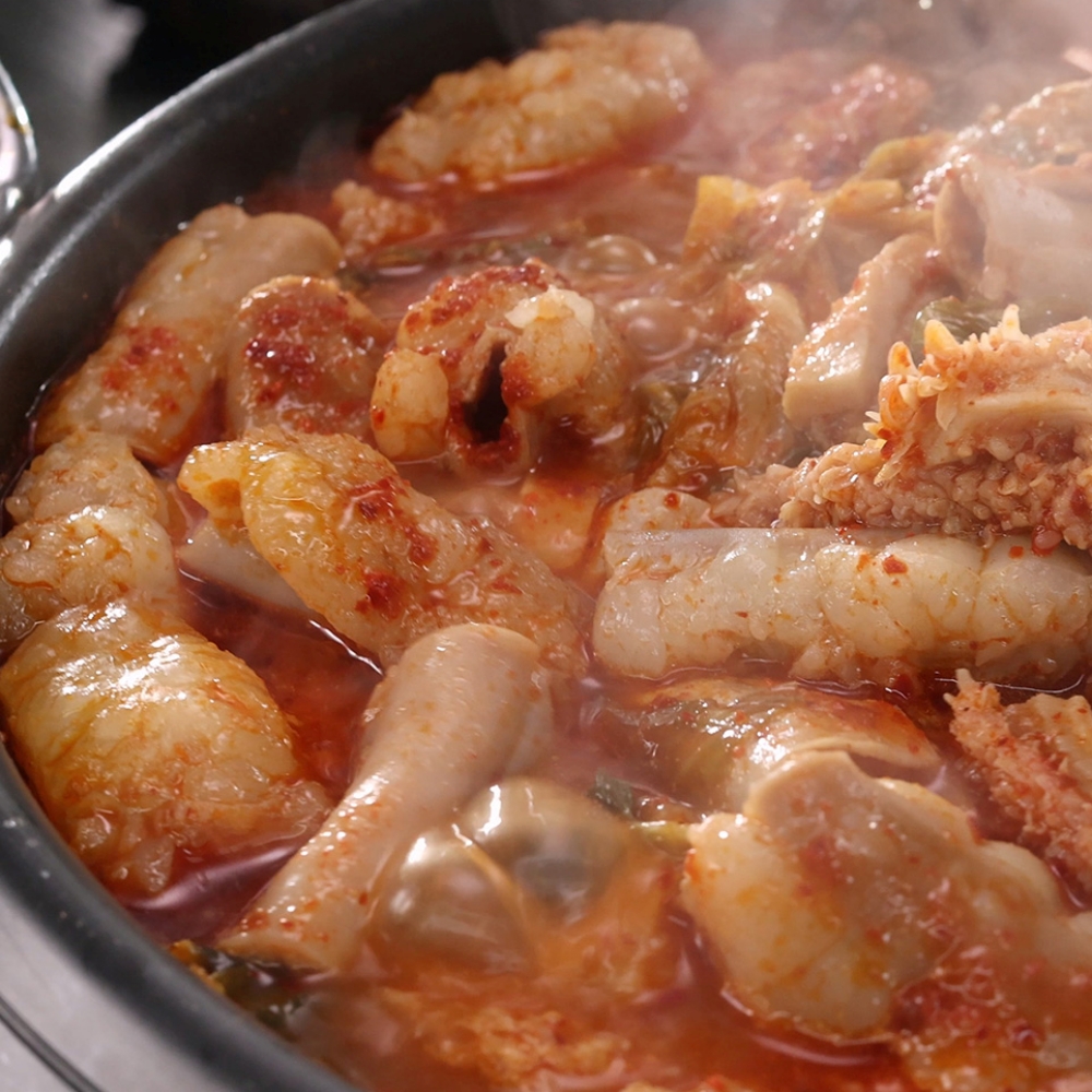 심가네 노다지 궁중 곱창전골 750g 12팩 소곱창 소내장 전골 즉석국 - 상세 이미지 3