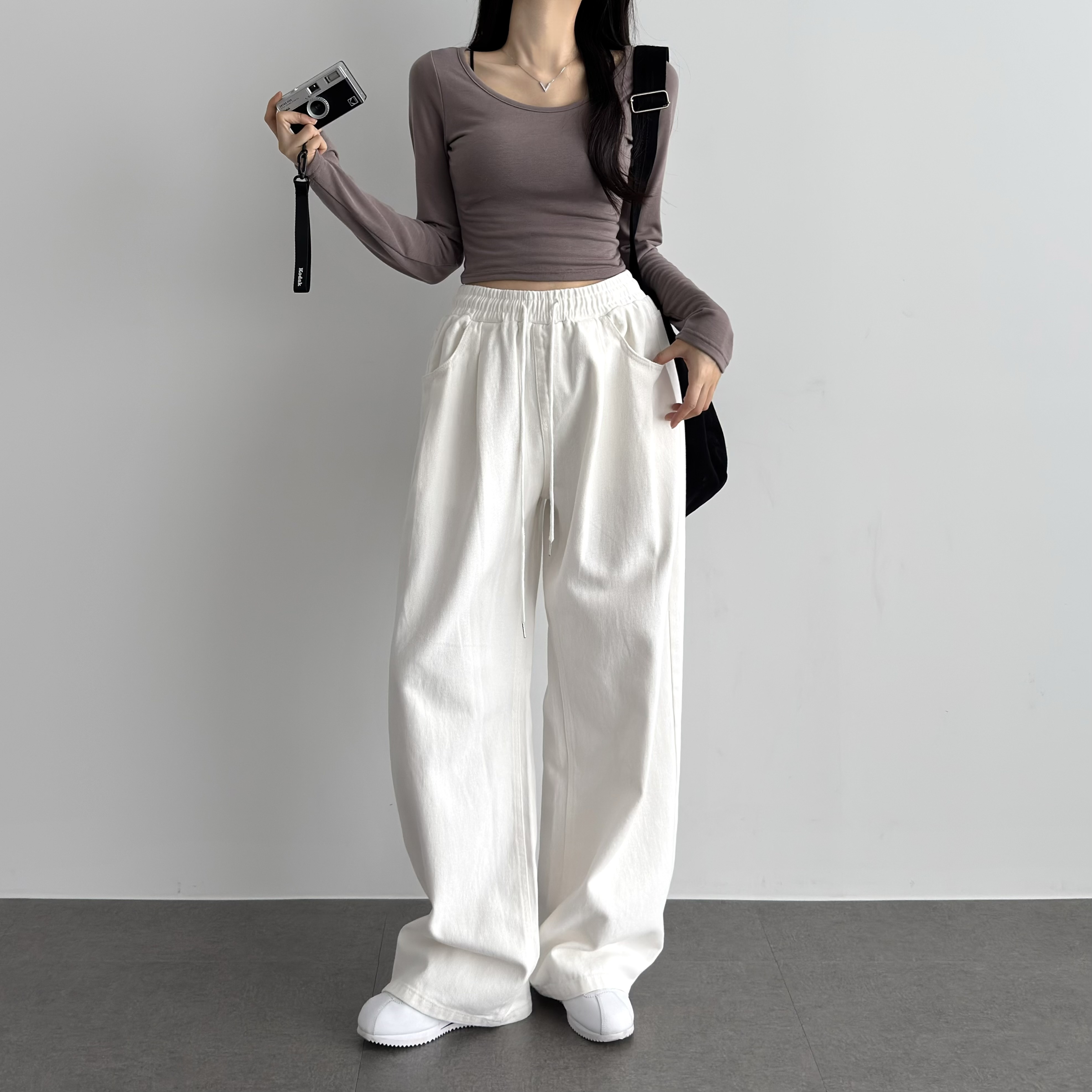 여성 키작녀바지 투핀턱 밴딩 와이드팬츠 밴딩팬츠 - 상품 이미지