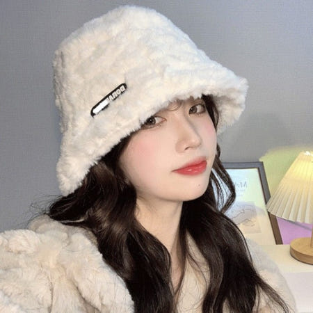 디와이커머스 아에몬 퍼 버킷햇 챙모자 겨울모자 가을모자 벙거지모자 퍼모자 퍼버킷햇 방한모자 털모자