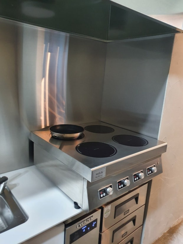 업소용인덕션 4구 웰치 슬림형 대용량 전기렌지 인덕션간택기 주방 영업용 식당용 14KW