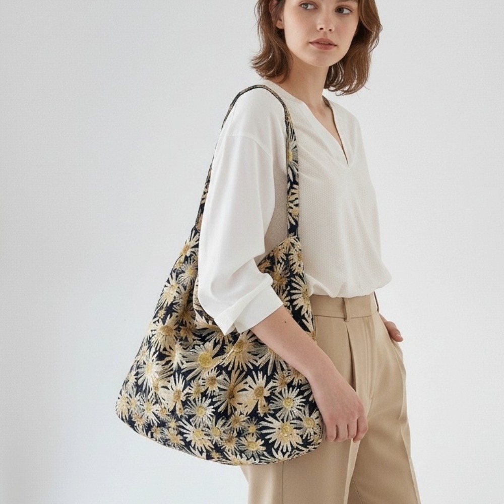 가벼운 데일리 숄더백 여행용 플라워 도트 면 에코백 천 여성 가방 M522327