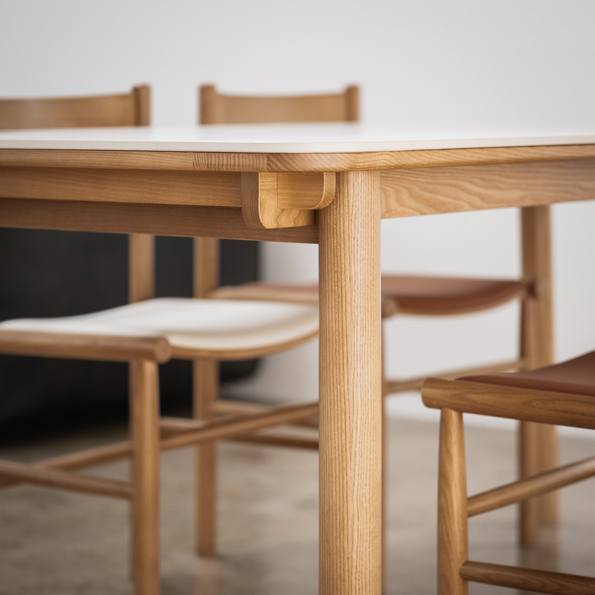 아라미스 애쉬원목 포세린 세라믹 다이닝 세트