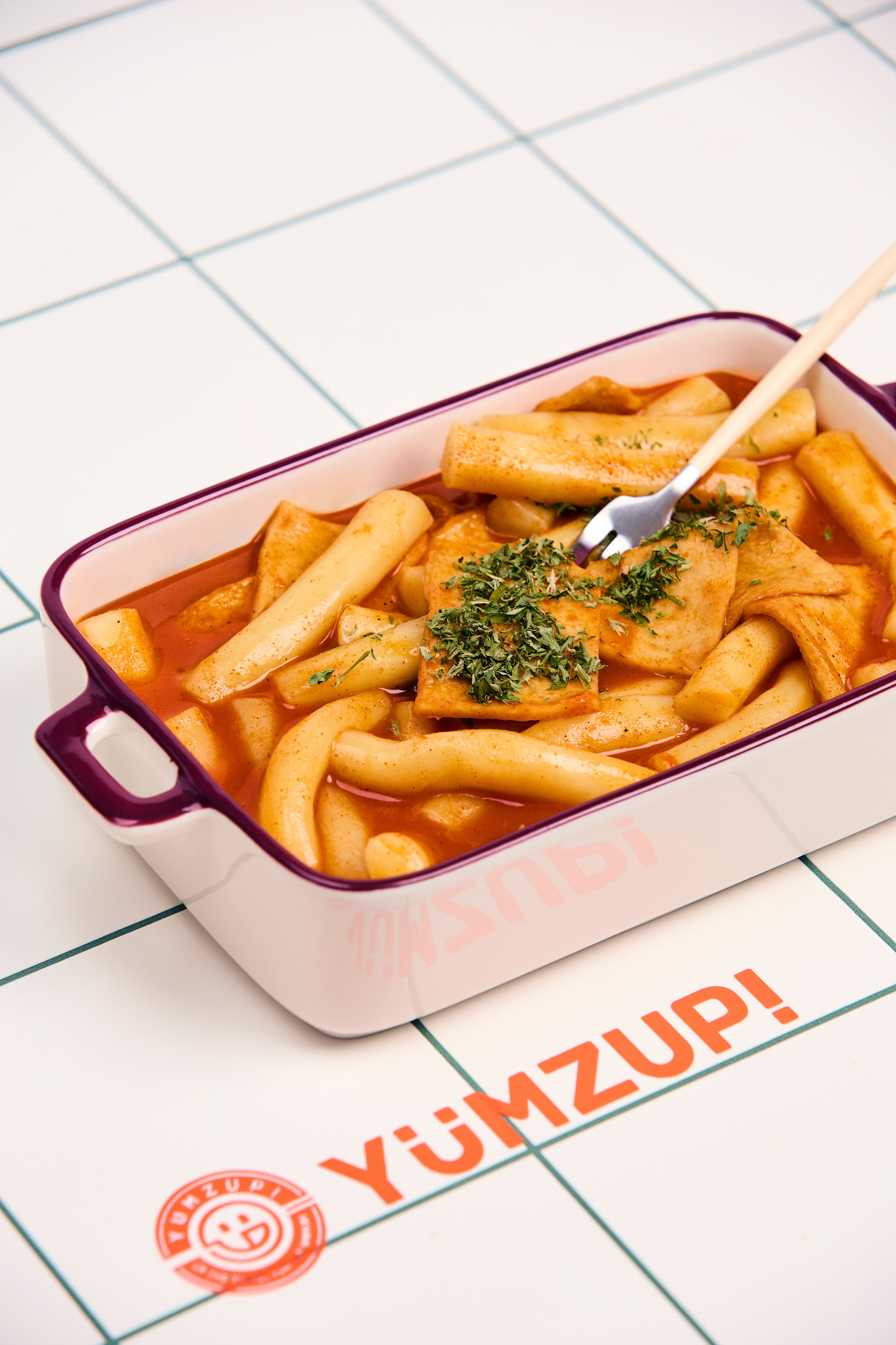기절떡볶이 밀키트 국물 어묵 즉석 밀떡볶이 매운맛 540g, 10개 - 상세 이미지 4