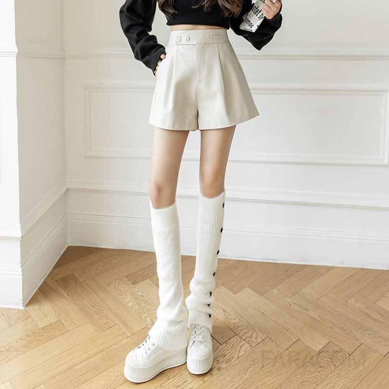 여성 하이웨이스트 PU 가죽 5부 반바지 여름 캐주얼 와이드 슬림핏 데일리 팬츠 시원한 착용감 스타일리시한 외출용 A라인 코디 가능 - 상세 이미지 4