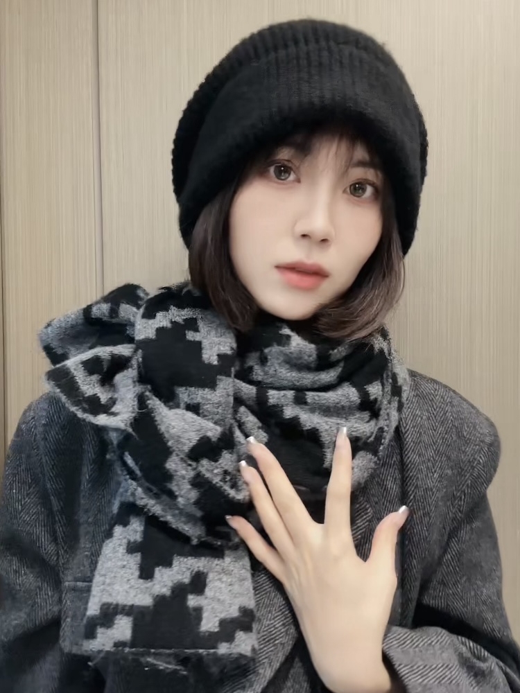 가발달린모자 니트 항암가발 여성용 분리형 짧은 머리 블랙+브라운블랙 웨이브 헤어 블랙 - 상세 이미지 2