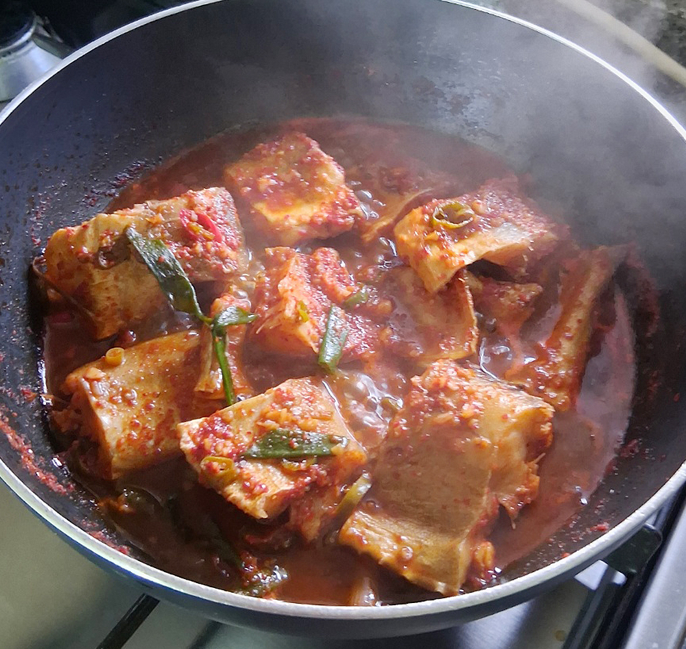 속초 바다에서 반건조 코다리 명태 깔끔이 코다리조림 찜 깨끗이 손질한 명태 이미지 7
