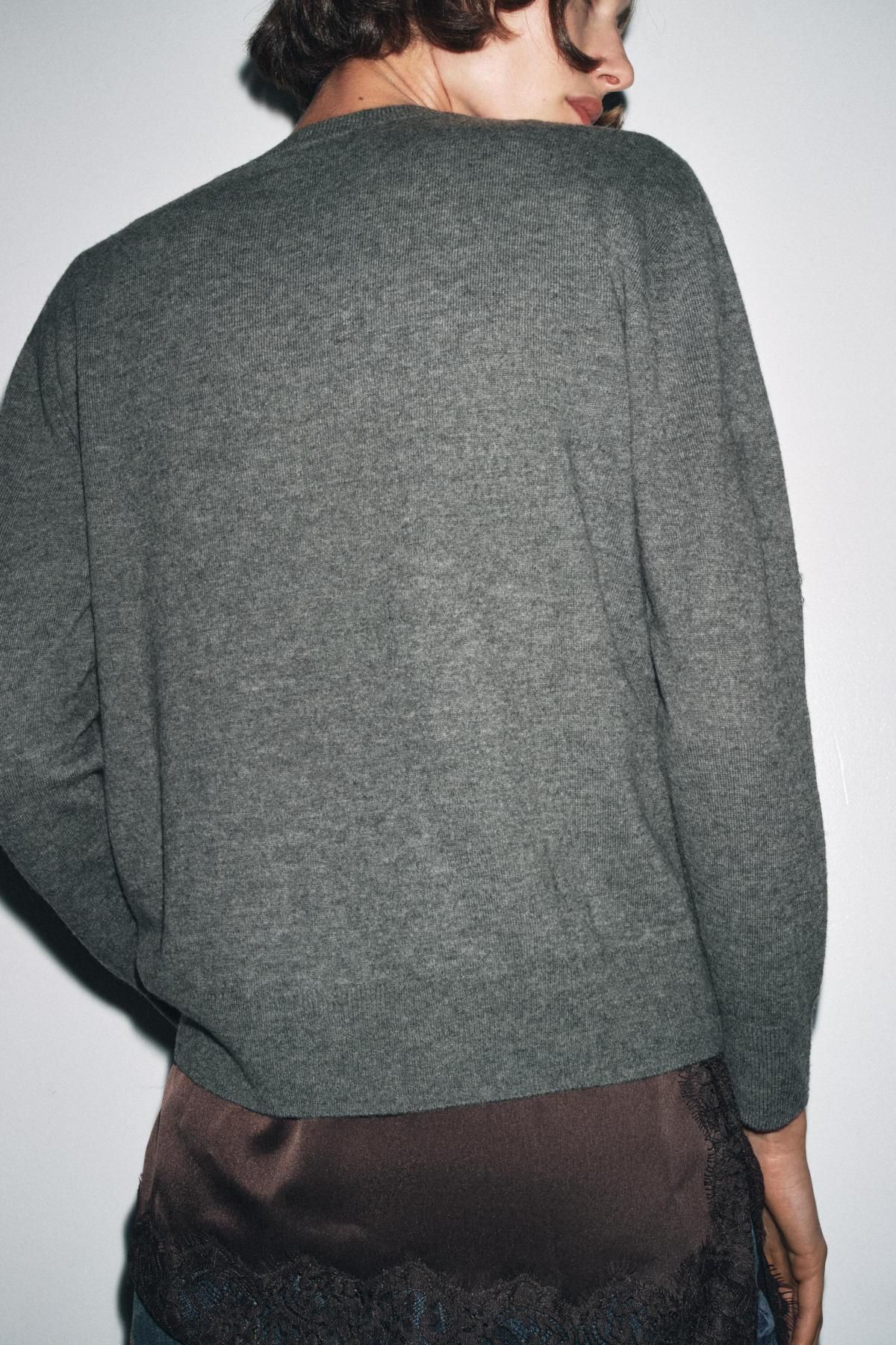 자라 엑스트 라소프트 울 라운드넥 니트 스웨터 9598/104 DARK GREY - 상세 이미지 4