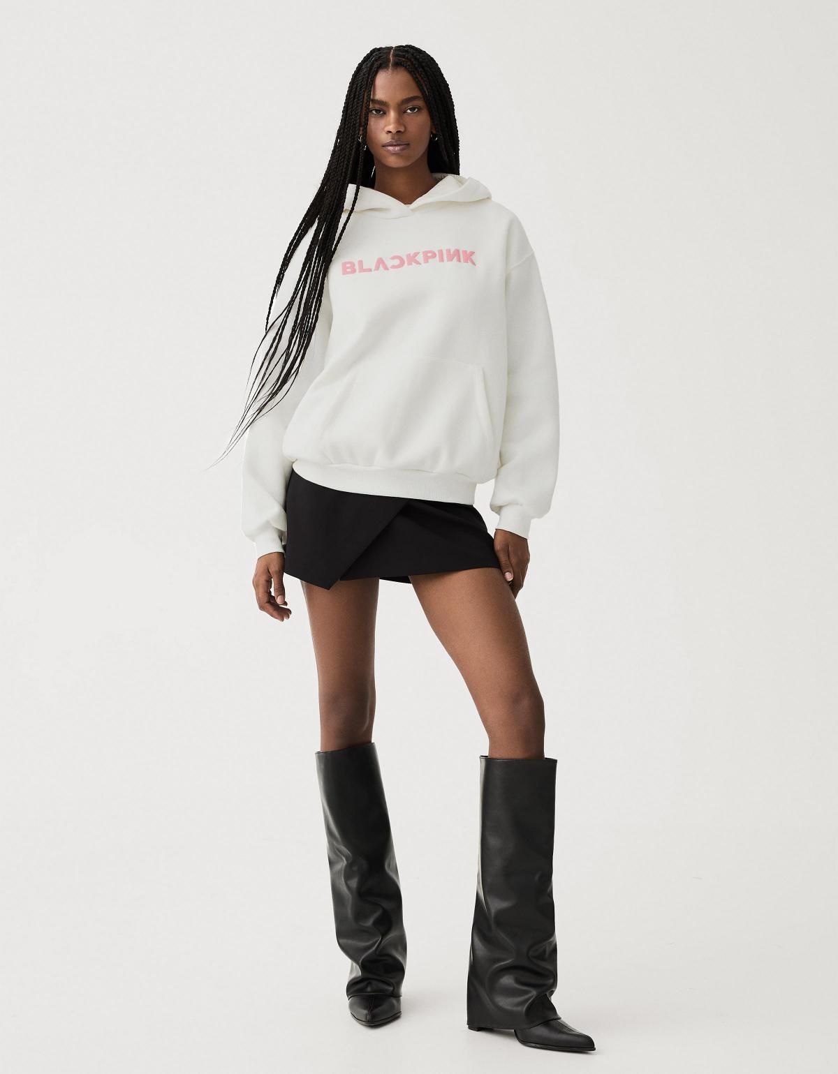 버쉬카 블랙핑크 레터링 아이보리 오버핏 후드티 7087/705 OFF WHITE - 상세 이미지 4