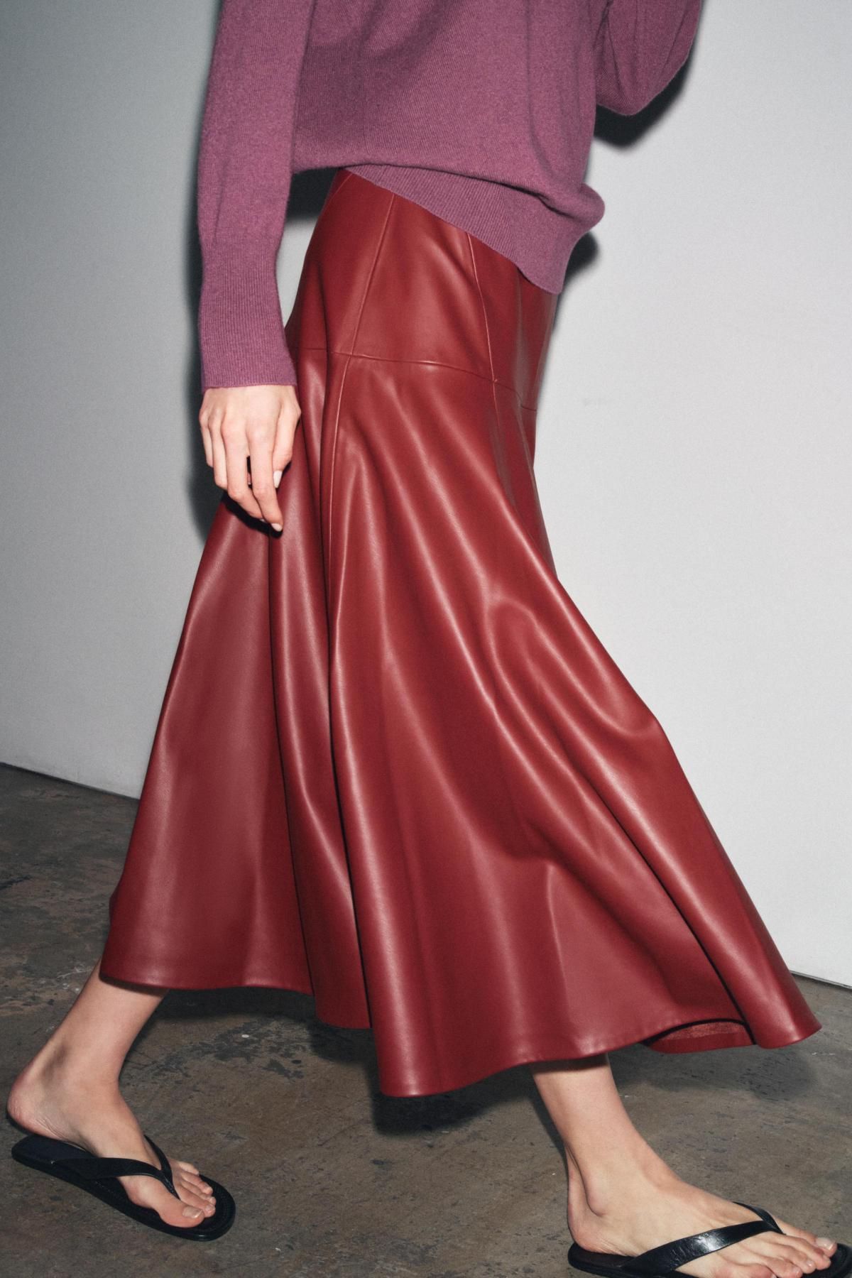자라 레더 이펙트 A라인 미디 스커트 8500/910 BURGUNDY - 상세 이미지 4