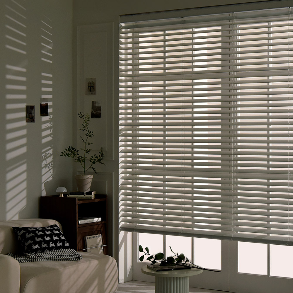 아라크네 우드폼블라인드 방수 물청소 가능 RGB PS 40x40